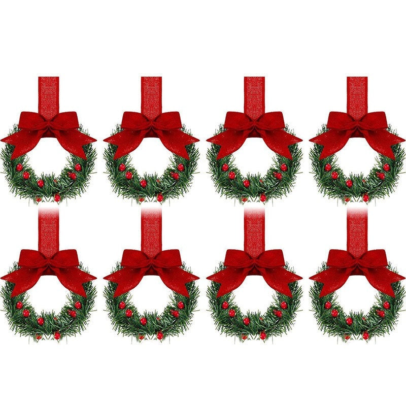 Holy wreath decorative pendant